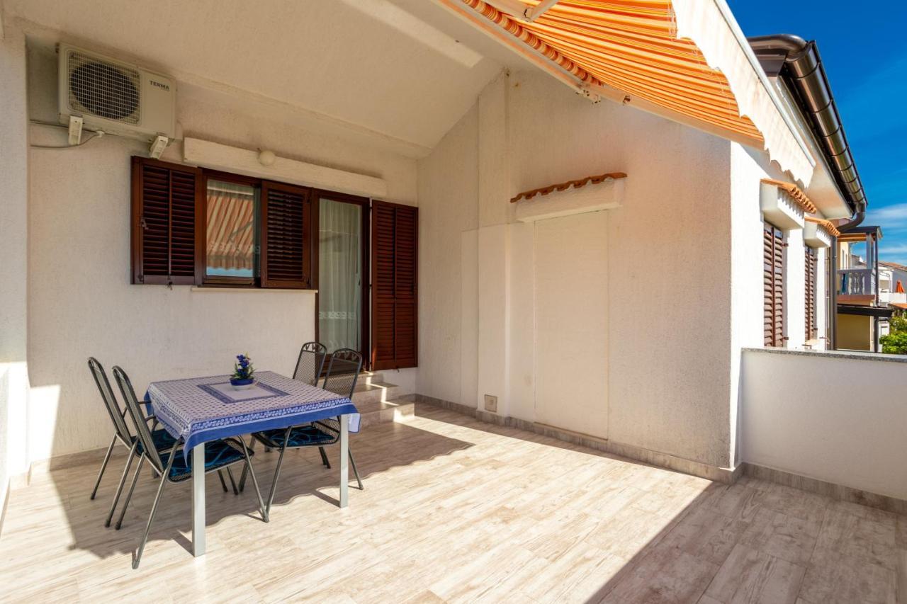 נייביצה Apartments Belavic By El-Pi Tours מראה חיצוני תמונה