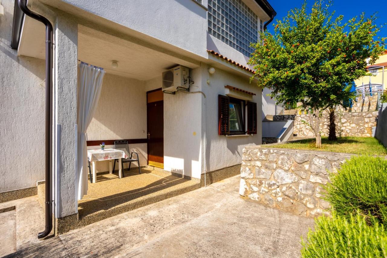 נייביצה Apartments Belavic By El-Pi Tours מראה חיצוני תמונה