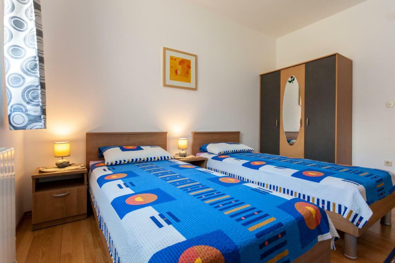 נייביצה Apartments Belavic By El-Pi Tours מראה חיצוני תמונה